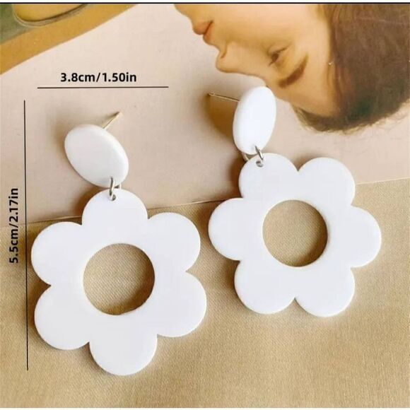 Geometric Hollow Drop Earrings For Women Party French Cute Acrylic Stitching Flo - Picture 2 of 7